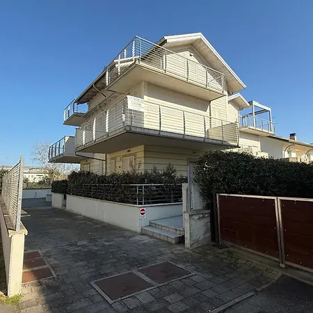Apartament Cv001 Cervia, Comodo Monolocale Al Piano Terra